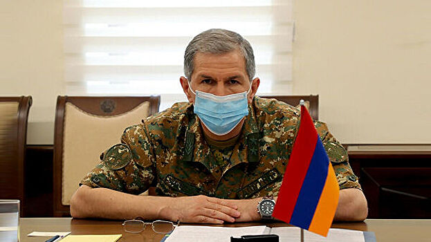 Пашинян освободил от должности главу Генштаба Армении