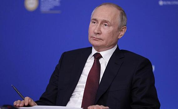Профсоюзы попросили Путина разобраться с индексацией пенсий работающим пенсионерам