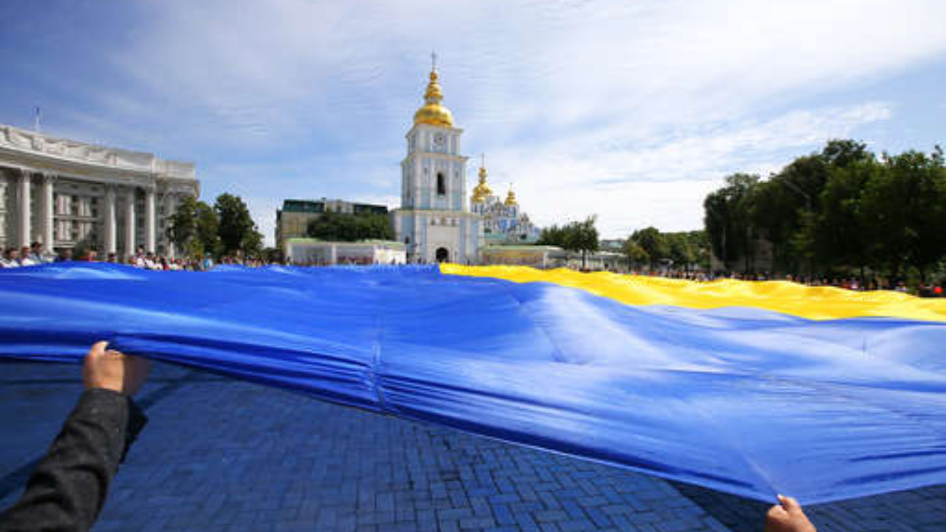 СПЖ:&nbsp; в Киеве неизвестные пытаются захватить Свято-Иоанновский храм