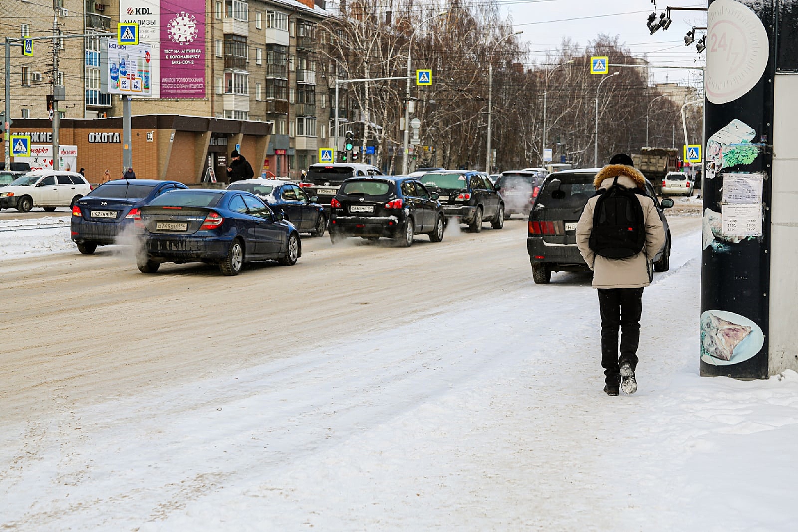 Новосибирская мэрия не заплатит подрядчикам за уложенный во время снегопада асфальт