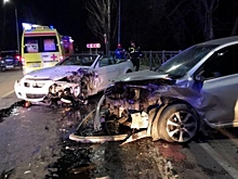 В ночном ДТП на левом берегу Дона в Ростове пострадали три человека