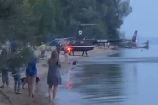 В Татарстане вертолёт приземлился на пляже с отдыхающими