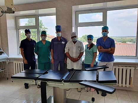 Врачи Переволоцкого района получили новый хирургический стол