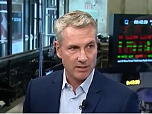 «Зависть и комплексы»: эксперт объяснил травлю главы Astronomer Энди Байрона в Сети после скандального видео