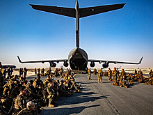 Катар вывел часть персонала с военной базы США на своей территории