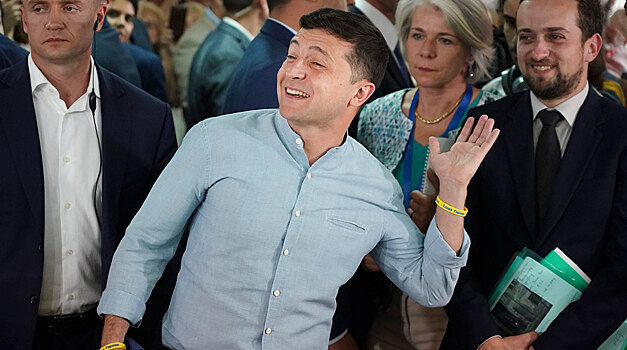 Свадебный фотограф Зеленского побеждает на выборах в Раду