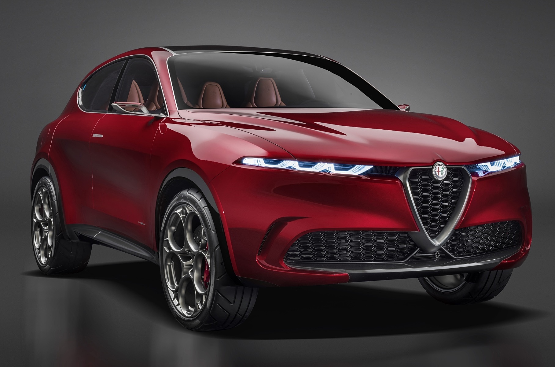Появились новые подробности о втором кроссовере Alfa Romeo