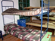 В Петербурге осужденному в колонию пытались передать телефоны в шампуне и конфетах