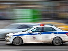 Мужчина открыл стрельбу по автомобилю с балкона в Петербурге