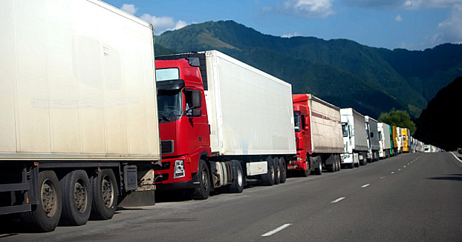 Пограничные переходы между РФ и КНР постепенно возобновляют работу