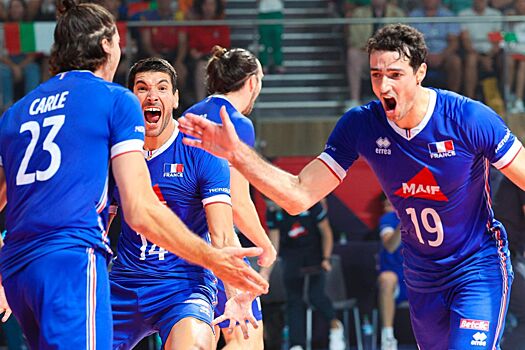 Французские волейболисты вышли в четвертьфинал ЧЕ и сыграют с румынами
