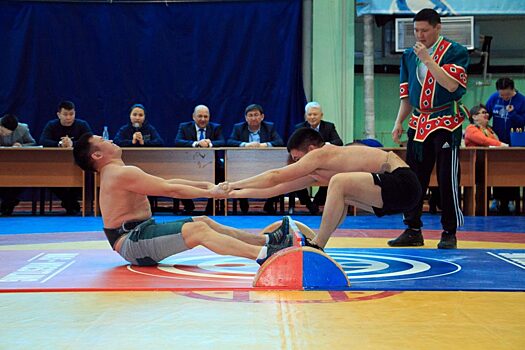 Якутяне из Красноярска поедут на Всемирный фестиваль молодежи в Сочи