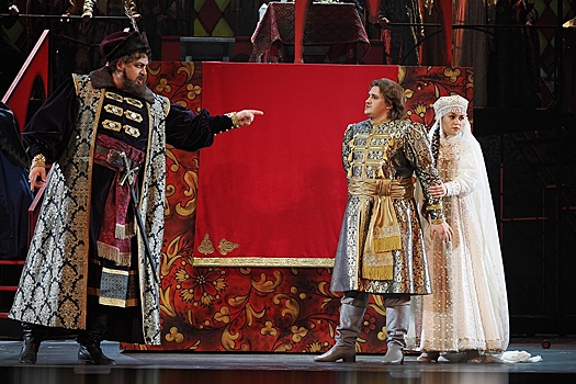 В Новосибирске с размахом прошла премьера оперы Петра Чайковского "Опричник"