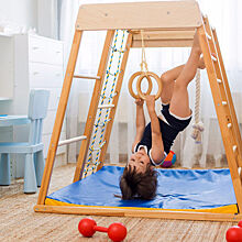 Физкультура для ребенка: 6 простых упражнений, которые можно делать дома