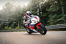 Honda FireBlade: 30 лет «огненному лезвию»