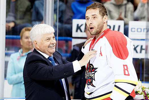 Нападающий Войтек Вольски вернулся в «Куньлунь»