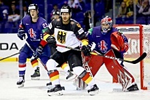 Сборная Германии одержала вторую победу на чемпионате мира по хоккею, обыграв датчан