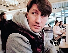 Парализованный актер «Оттепели» Евгений Волоцкий стал отцом и показал маленького сына