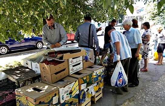 Чиновники Челябинска выйдут в рейд по стихийным рынкам