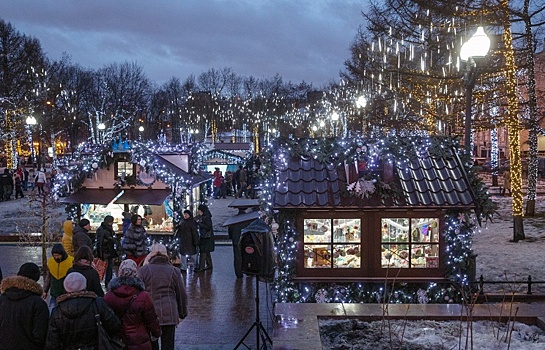 Фестиваль "Путешествие в Рождество" в Москве продлят до 14 января