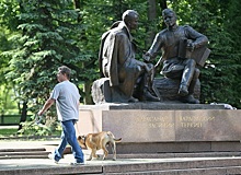 Скульптуру Василия Теркина установили в Калининградской области