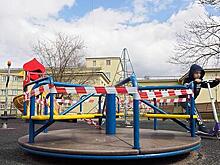 Власти Москвы оценили возможность закрытия парков и детских площадок