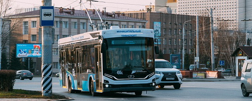 В Омске цены на проезд в общественном транспорте оставят прежними