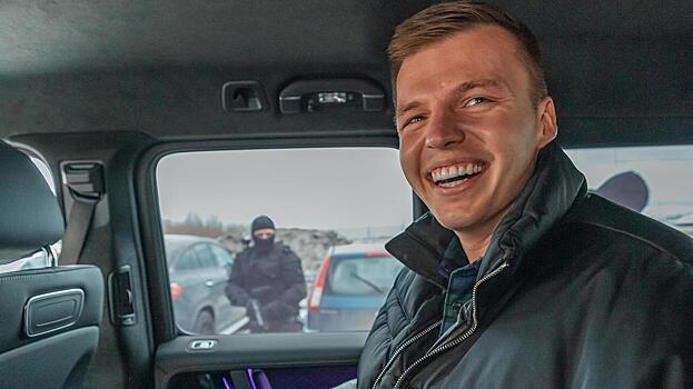 Экс-возлюбленная Артема Чекалина высмеяла его жадность и сравнила с новым партнером