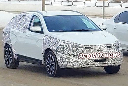 Обновленная Lada Vesta: первые фотографии из Тольятти