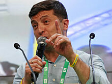 Зеленский отправил экс-главу Генштаба в запас