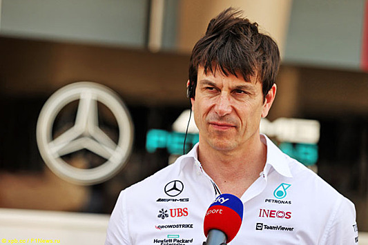 Тото Вольфф: У Mercedes ещё есть шансы на победу — Рамблер/спорт