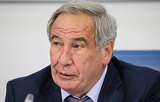 Тарпищев рассказал, что Медведев снялся с турнира в Роттердаме не из-за травмы