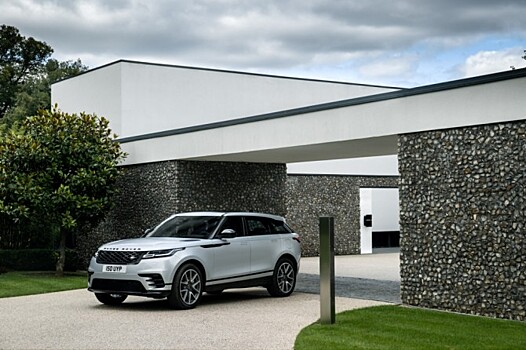 Доступен обновленный Range Rover Velar