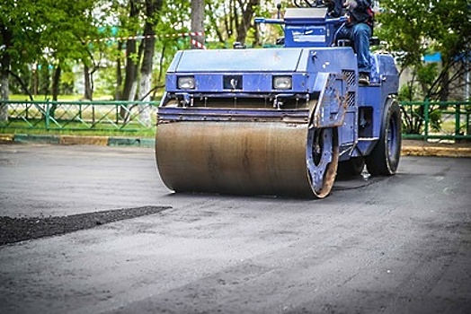 Половину от запланированного на 2021 год объема дорог отремонтировали в Подмосковье