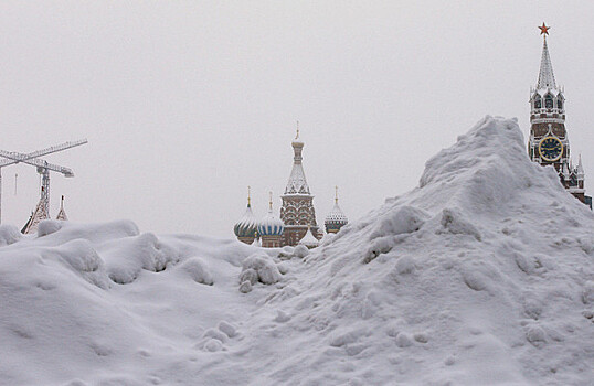 На Москву идет затяжной снегопад