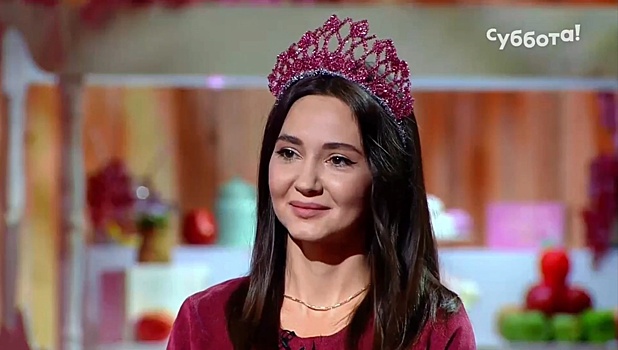 Инженер из Кстова восхитила ведущих кулинарного шоу чизкейками в форме мордочек лисиц