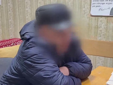 Установлена личность вандала, который портил здания в Благовещенске