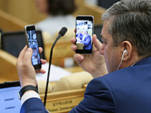 На смартфоны для чиновников потратят миллиарды