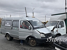 Семь человек пострадали в результате ДТП с участием маршрутки в Омске