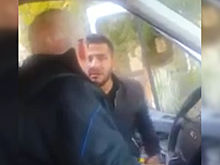 В Казахстане агрессивный мужчина напал на пожилого водителя скорой помощи