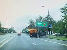 Смертельная авария с московским инспектором ДПС попала на видео