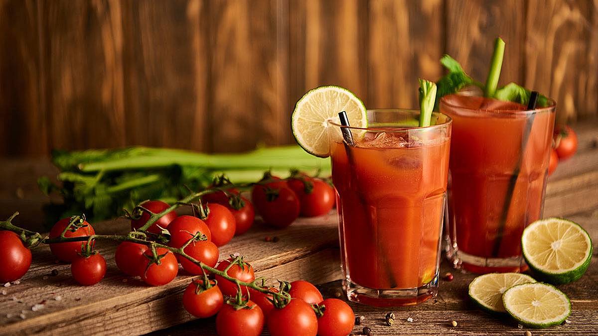 Диетолог рассказала о полезном свойстве томатного сока