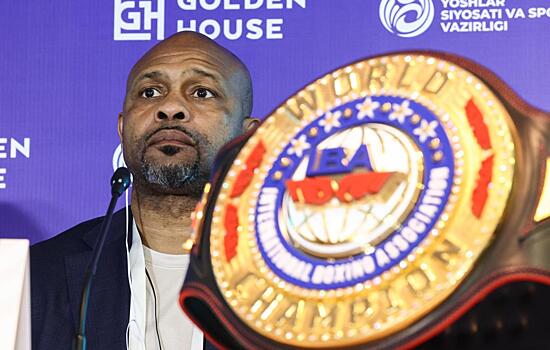 Рой Джонс планирует проводить выставочные бои