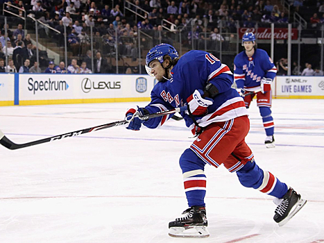 «Рейнджерс» разгромили «Чикаго» в матче НХЛ, у Панарина передача