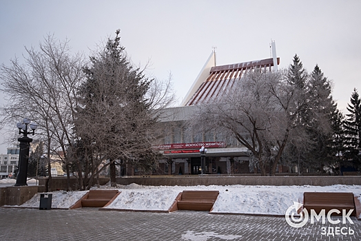 Экс-директор Музыкального театра стал "легендой"