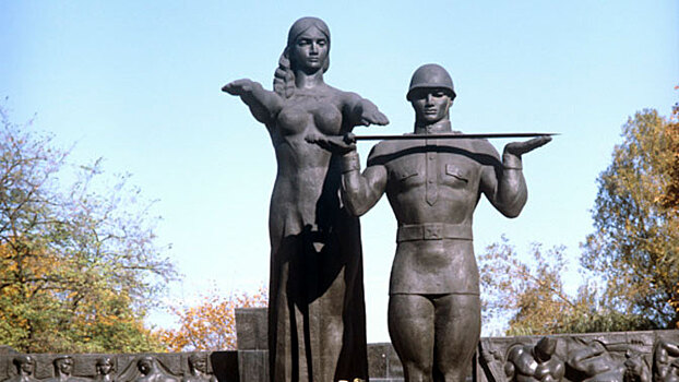 Монумент Славы во Львове хотят заменить памятником героям АТО