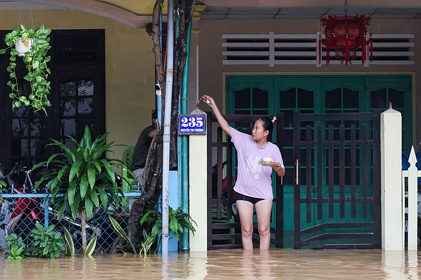 Хойан. Последствия наводнения, вызванного муссонами