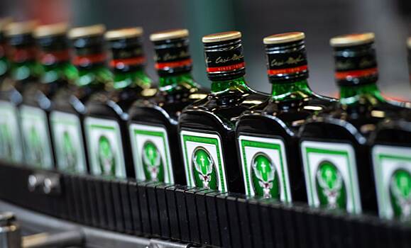 Калужский «Кристалл» подал жалобу на Jägermeister