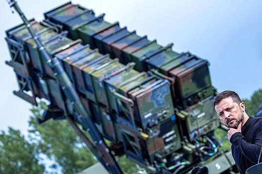 Европа заморозила финансирование военной помощи Украине. На что собирали средства и как на это решение отреагировали в Киеве?