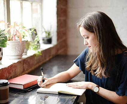 «Сэкономить» или «съэкономить»: как правильно пишется слово?